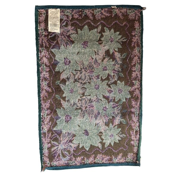 Vintage Red & Green Christmas Poinsettia Tapestry Placemat Set Of 4 - Picture 7 of 8